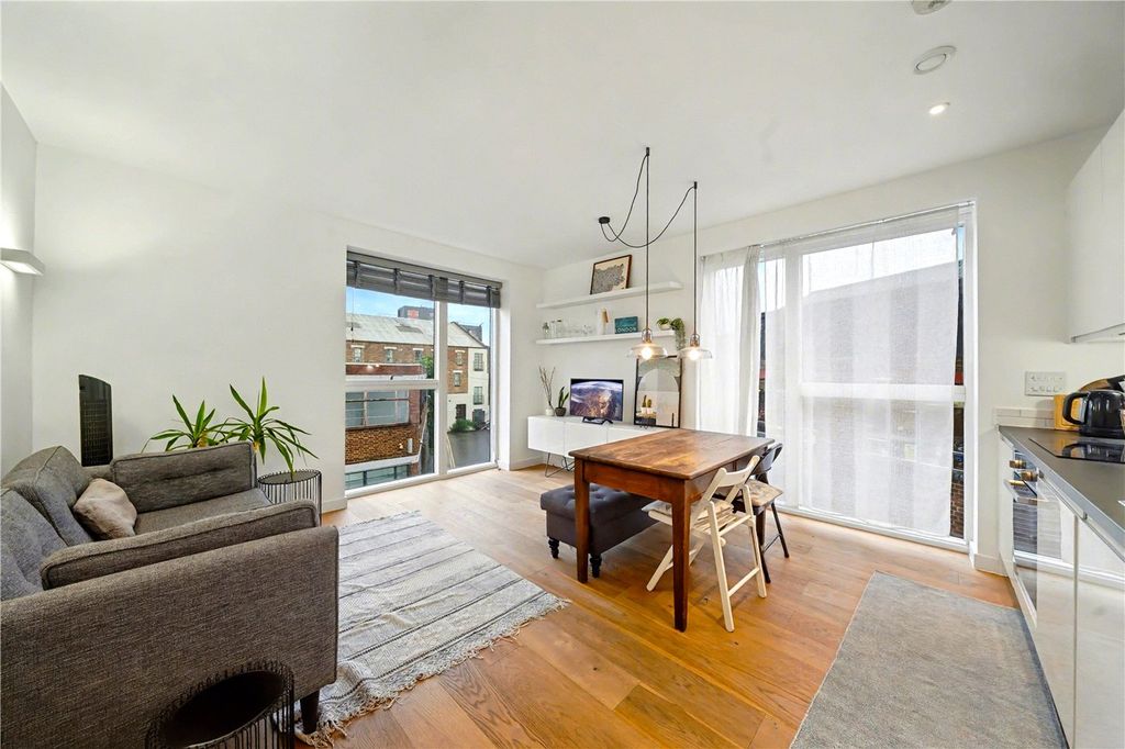 Property photo 2 of 11 Picture No. 09