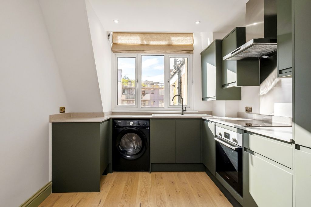 Property photo 1 of 13 Kitchen