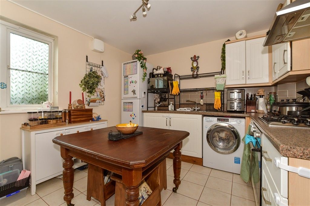 Property photo 2 of 19 Kitchen/Diner