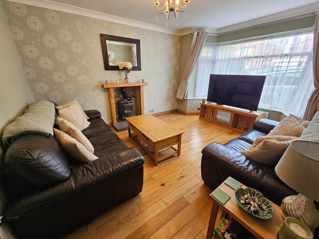 Property photo 2 of 23 Photo 23