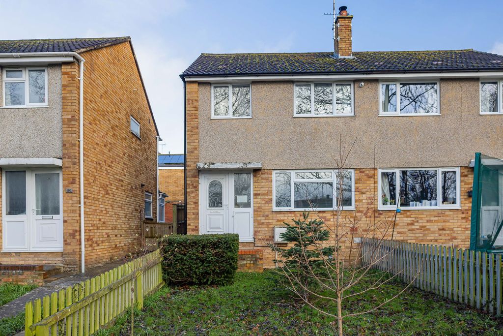 Property photo 1 of 18