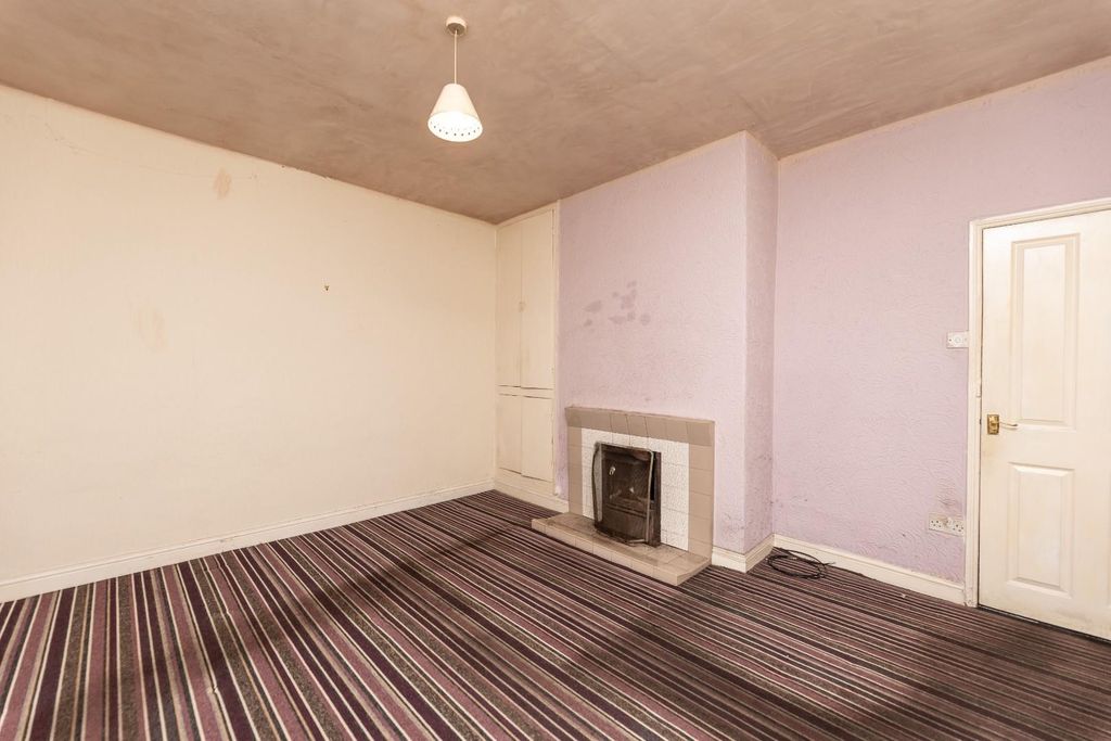 Property photo 3 of 10 5C5A0761.Jpg