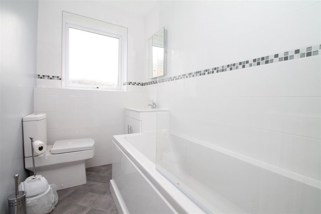 Property photo 2 of 8 Img_6064.Jpg
