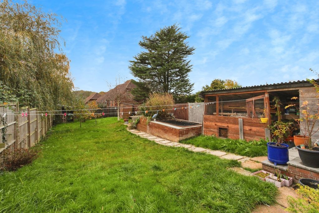 Property photo 3 of 13 Photo