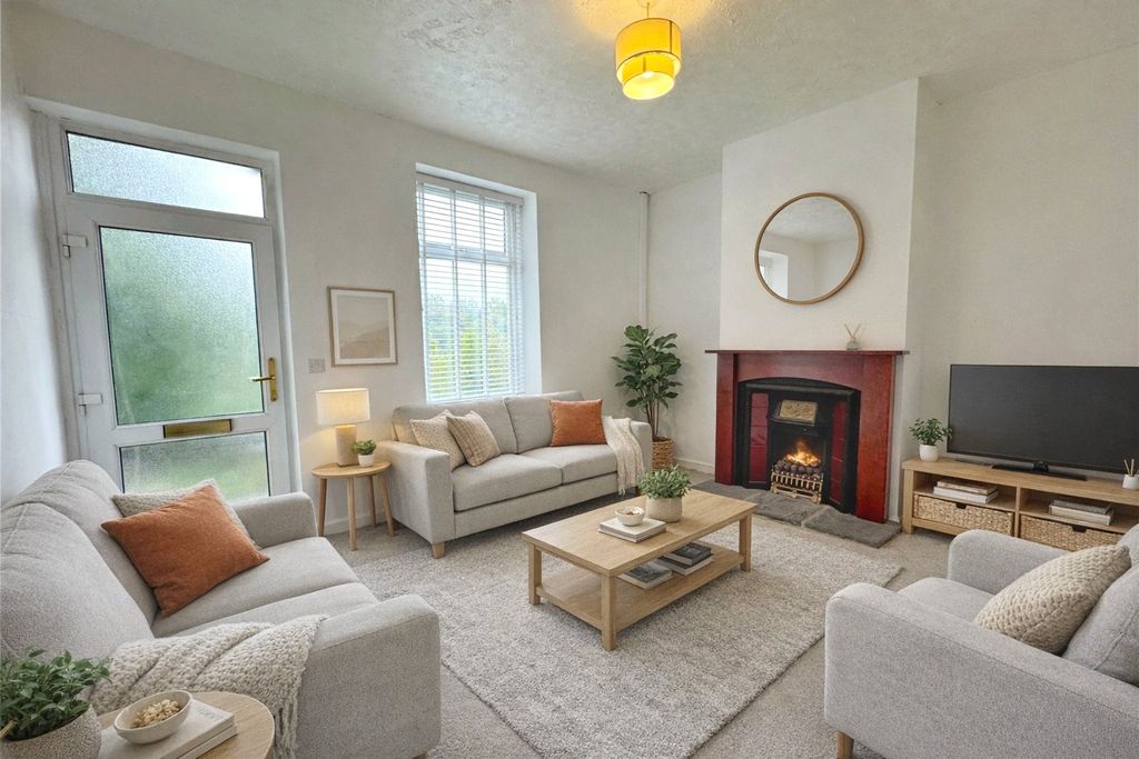 Property photo 2 of 9 Staged Picture