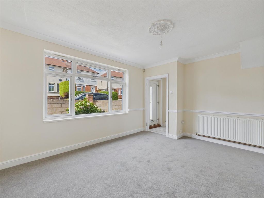 Property photo 3 of 13 Cam02541G0-Pr0475-Still002.Jpg