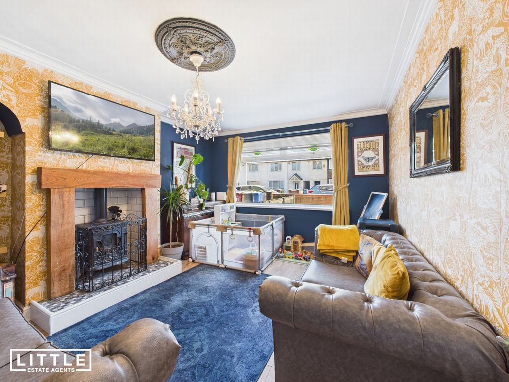 Property photo 2 of 22 Photo 15