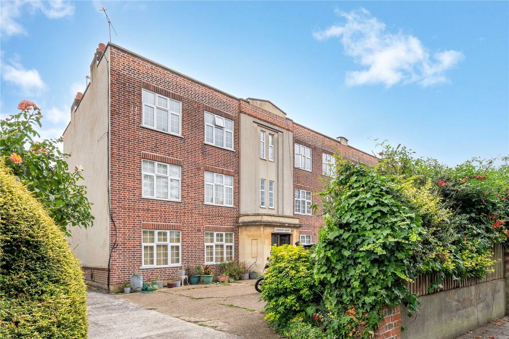 Property photo 1 of 10 Picture No. 04