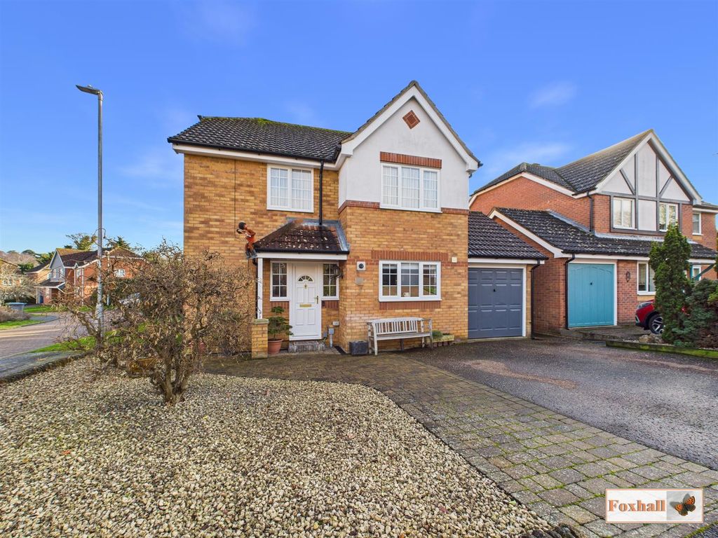 Property photo 1 of 36 Front Garden