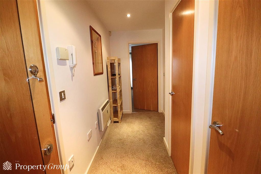 Property photo 3 of 12 8 Alvis House (4).Png
