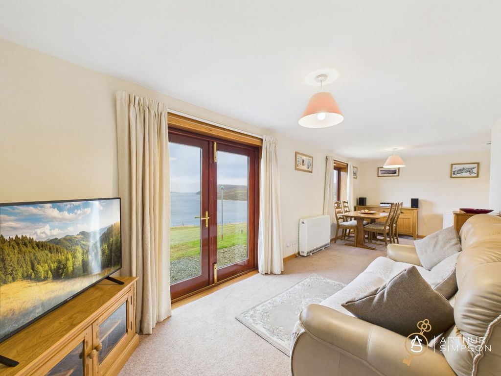 Property photo 2 of 25 4600613