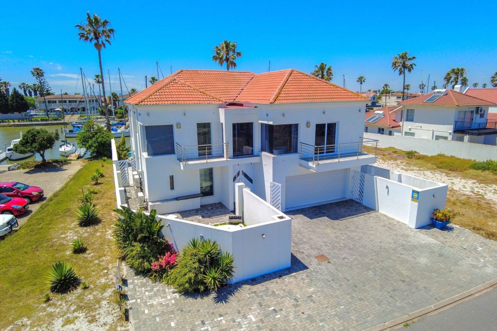 Property photo 3 of 55 La1610594