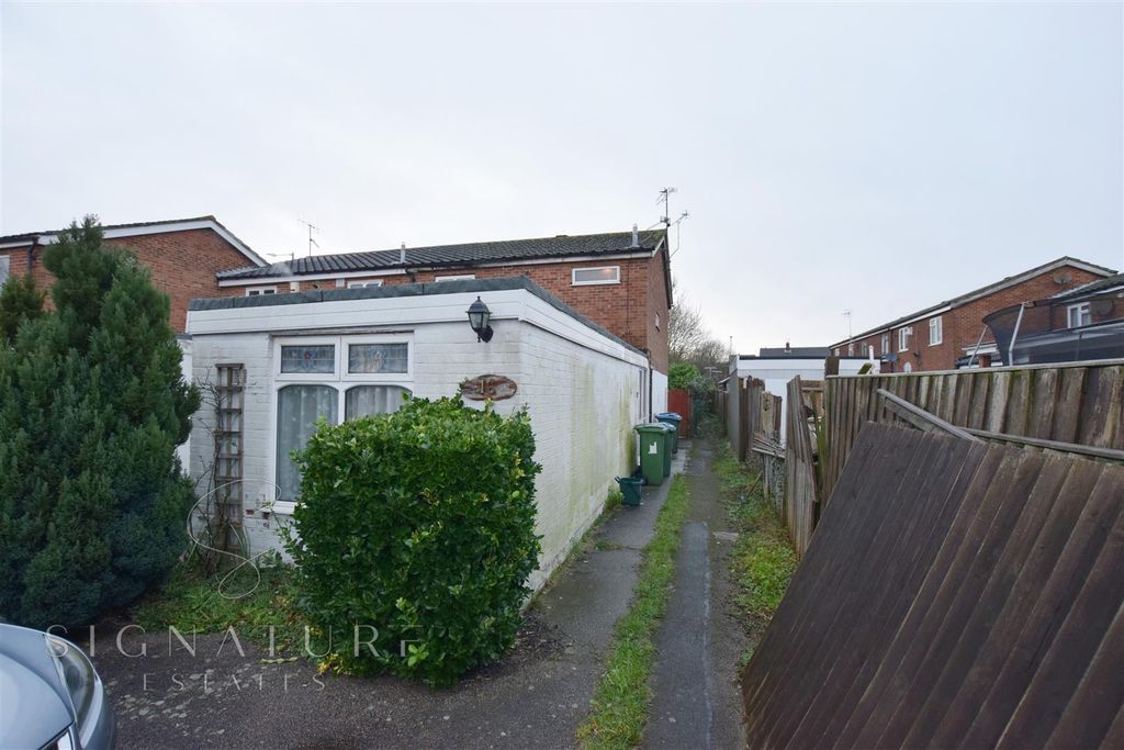 Property photo 1 of 5 Front Shot (14).Jpg