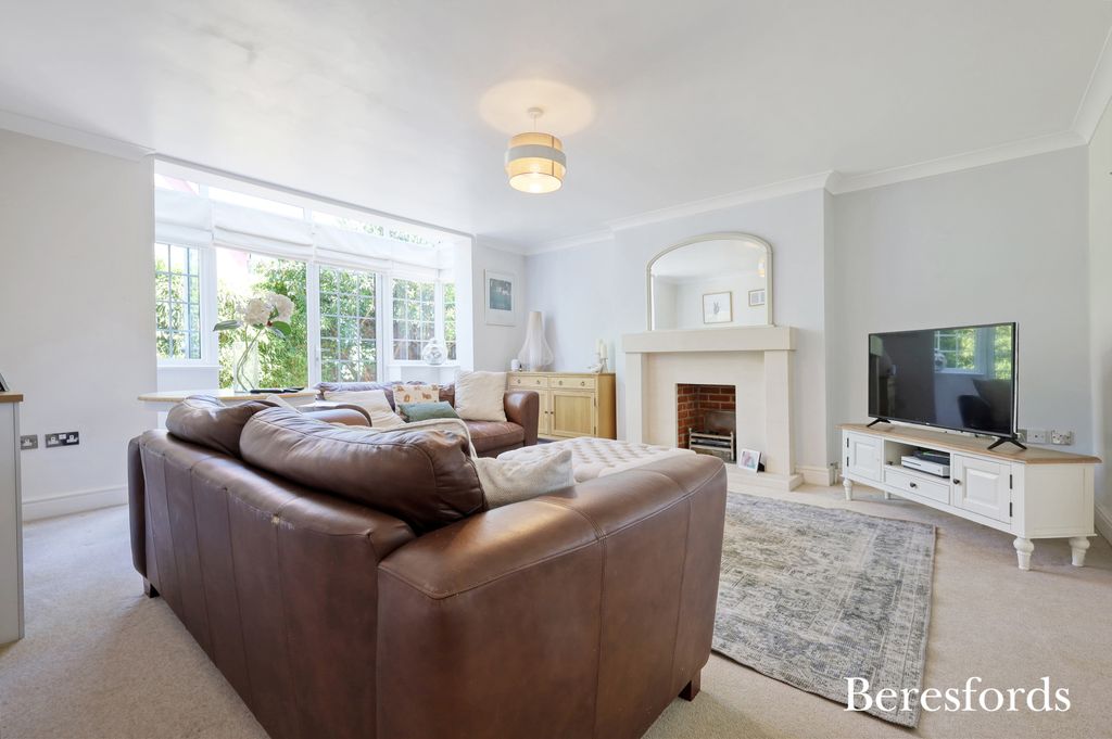 Property photo 3 of 41 Picture No. 30