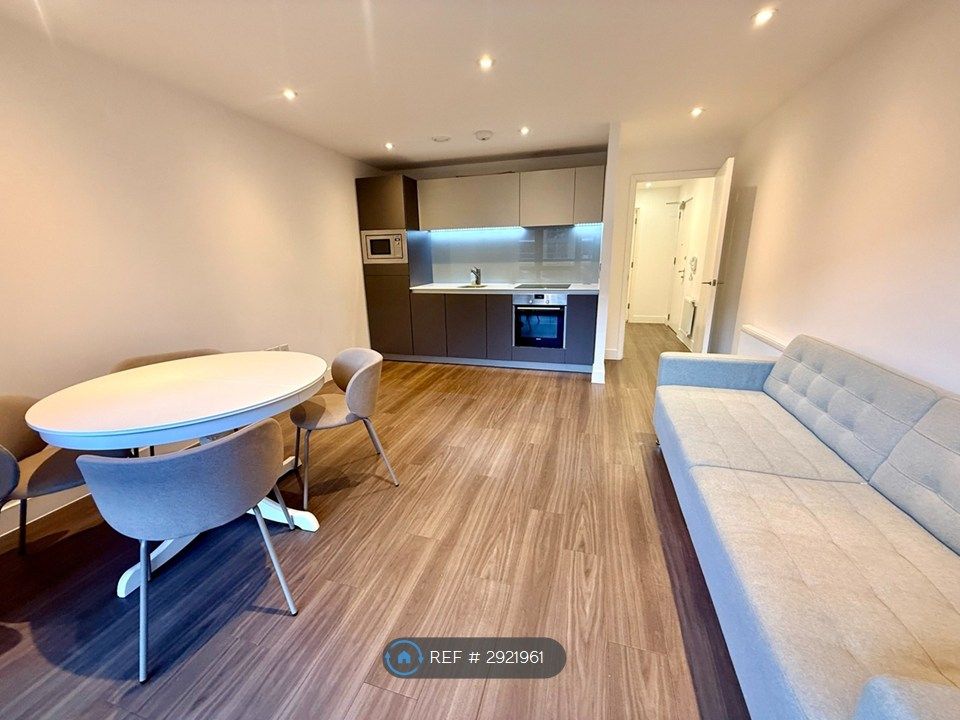 Property photo 3 of 11