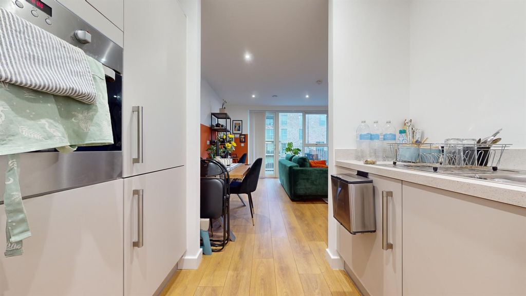 Property photo 3 of 10 65B23F8ce4c5Ac1146Ba7B29_4Bf76B6433055d38Aee7c38A4