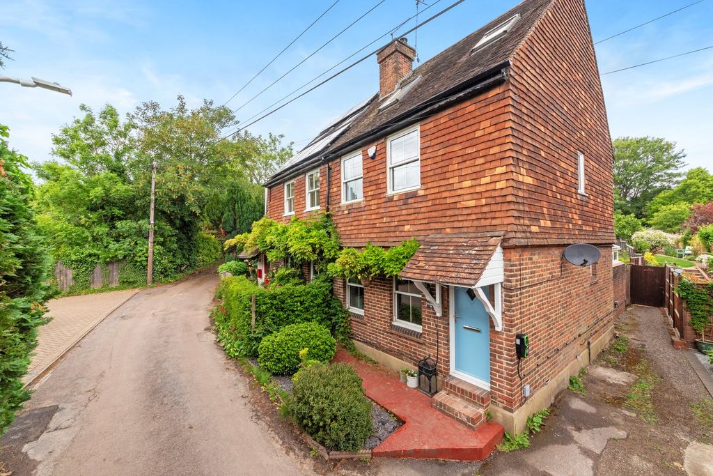 Property photo 1 of 21