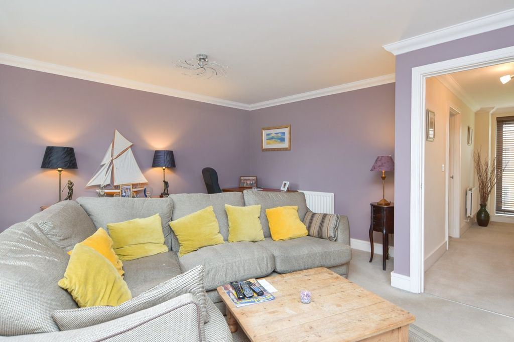 Property photo 2 of 41 Picture No. 50