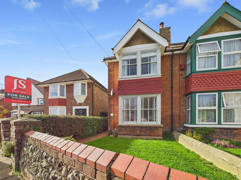 Property photo 1 of 21