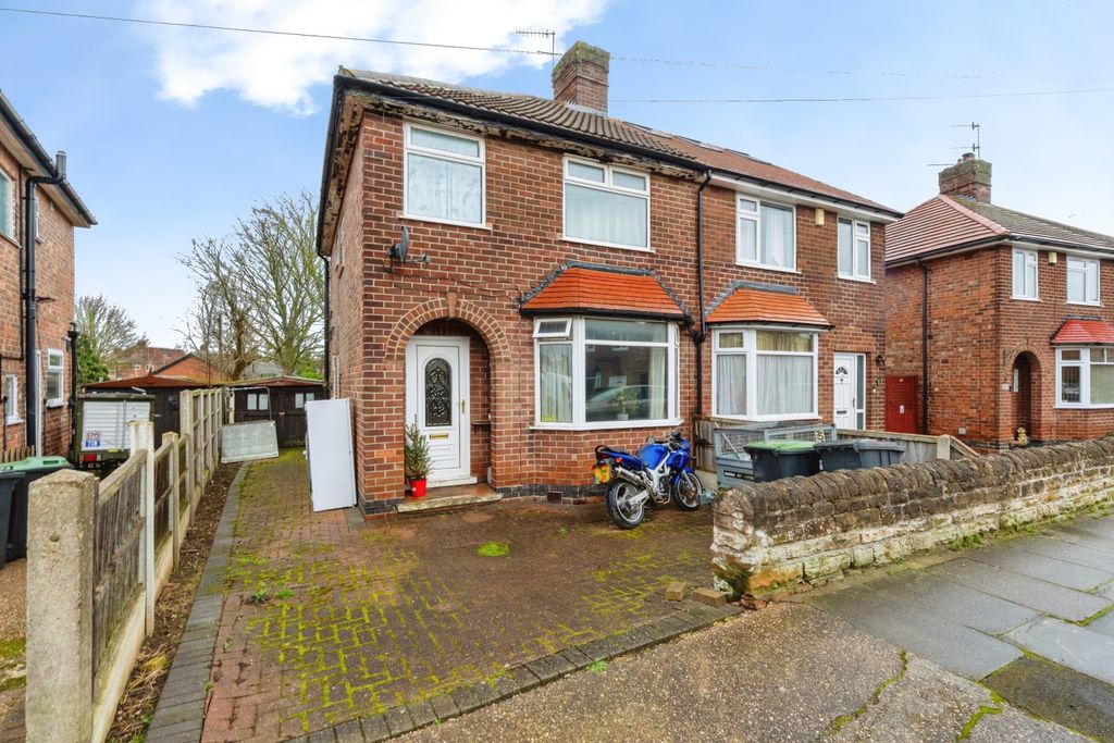 Property photo 1 of 13