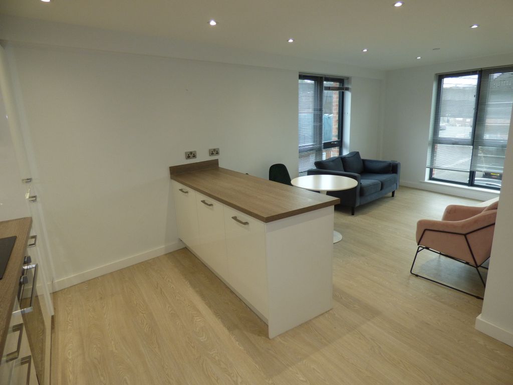 Property photo 2 of 9