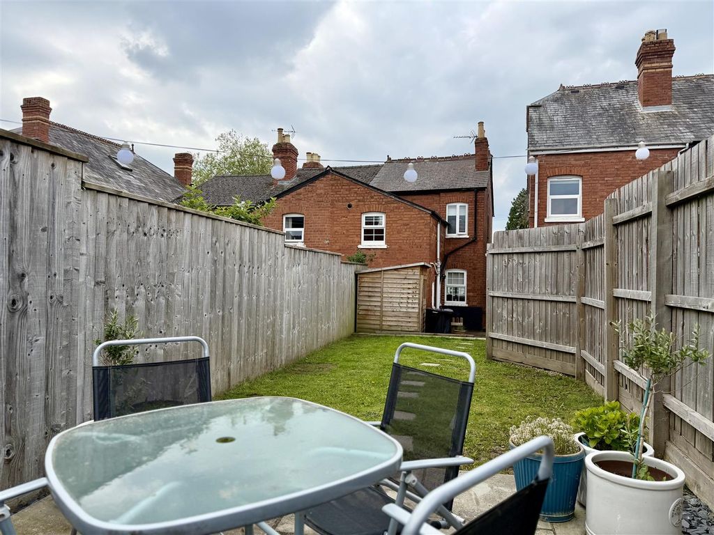 Property photo 2 of 19