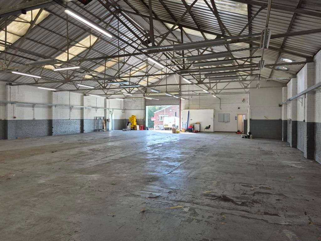 Property photo 3 of 8 Photo 2