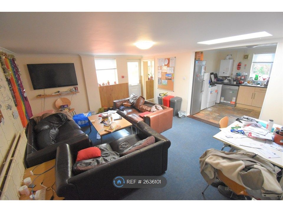 Property photo 2 of 7