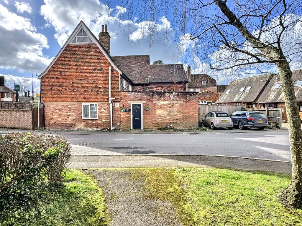 Property photo 1 of 12 Img_7100
