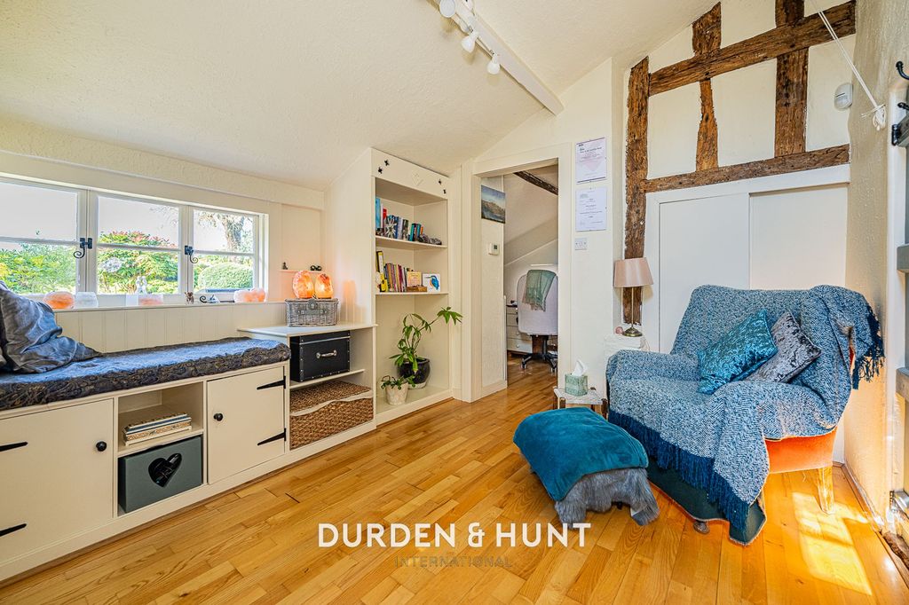 Additional image 19 of 5 bed detached house for saleCoopersale Street, Epping CM16