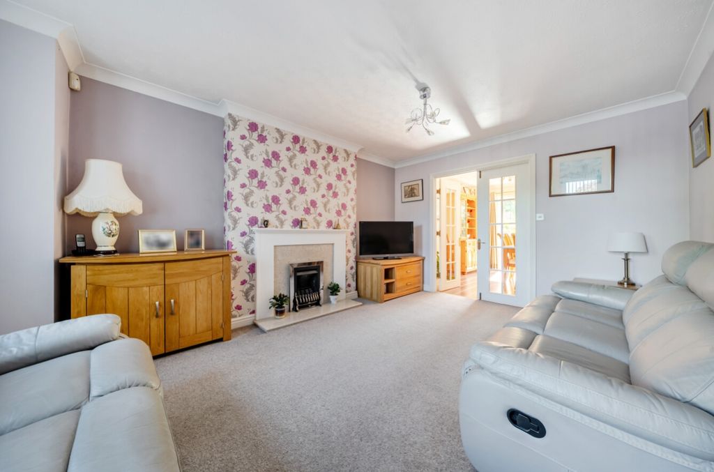 Property photo 2 of 26 1452180-4-69F21Fea0c4Df