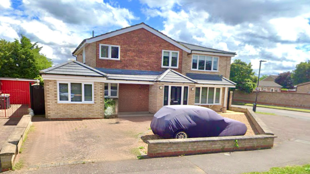 Property photo 1 of 10