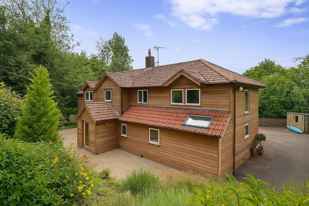 Property photo 1 of 38