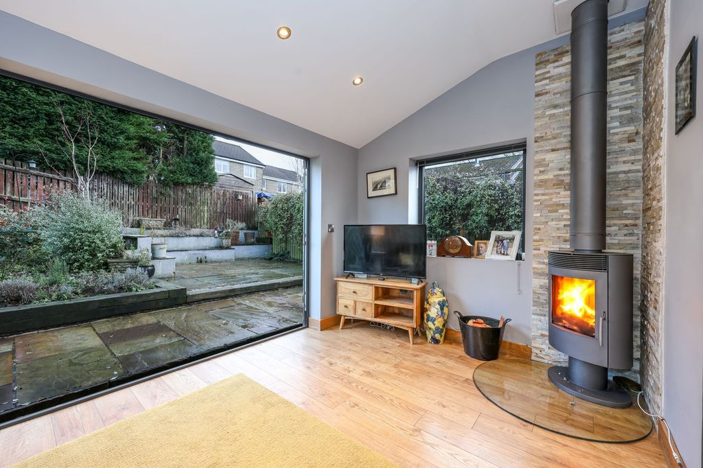 Property photo 1 of 29