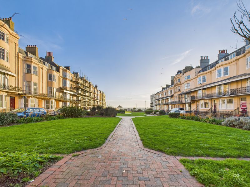 Property photo 2 of 9 Photo 12