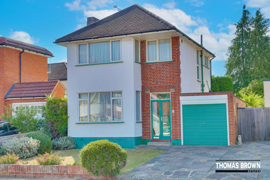 Property photo 1 of 11