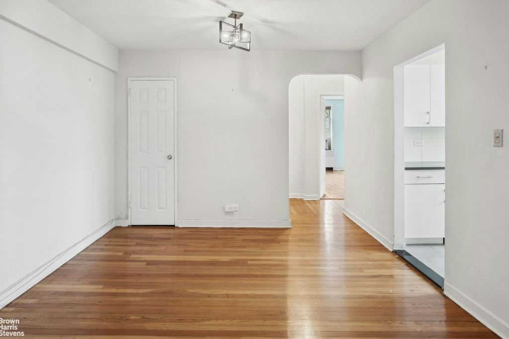 Property photo 3 of 18 <Alttext/>