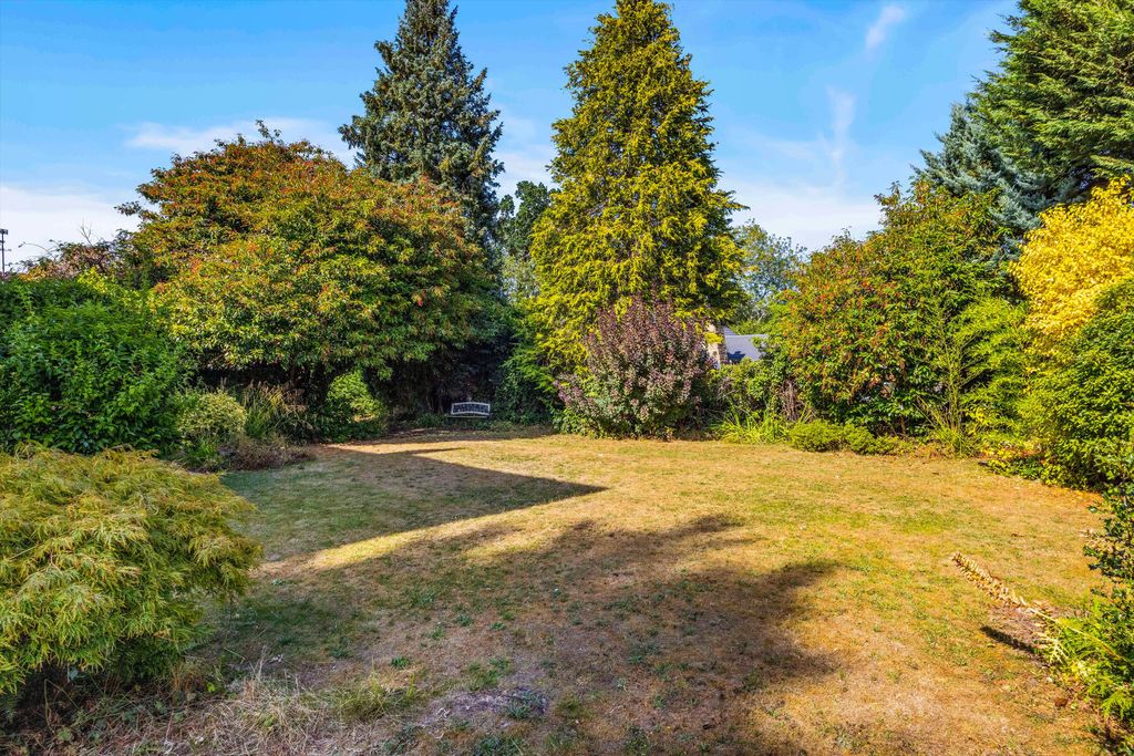 Property photo 3 of 20 Image
