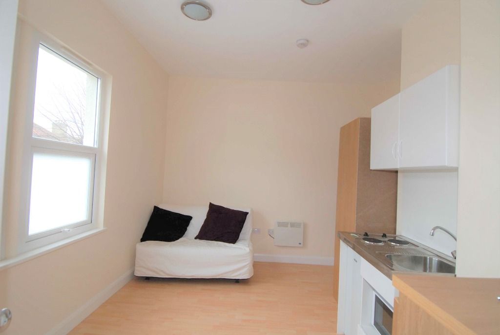 Property photo 2 of 3