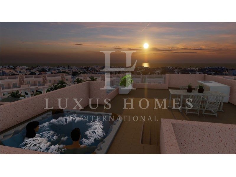 Property photo 1 of 31