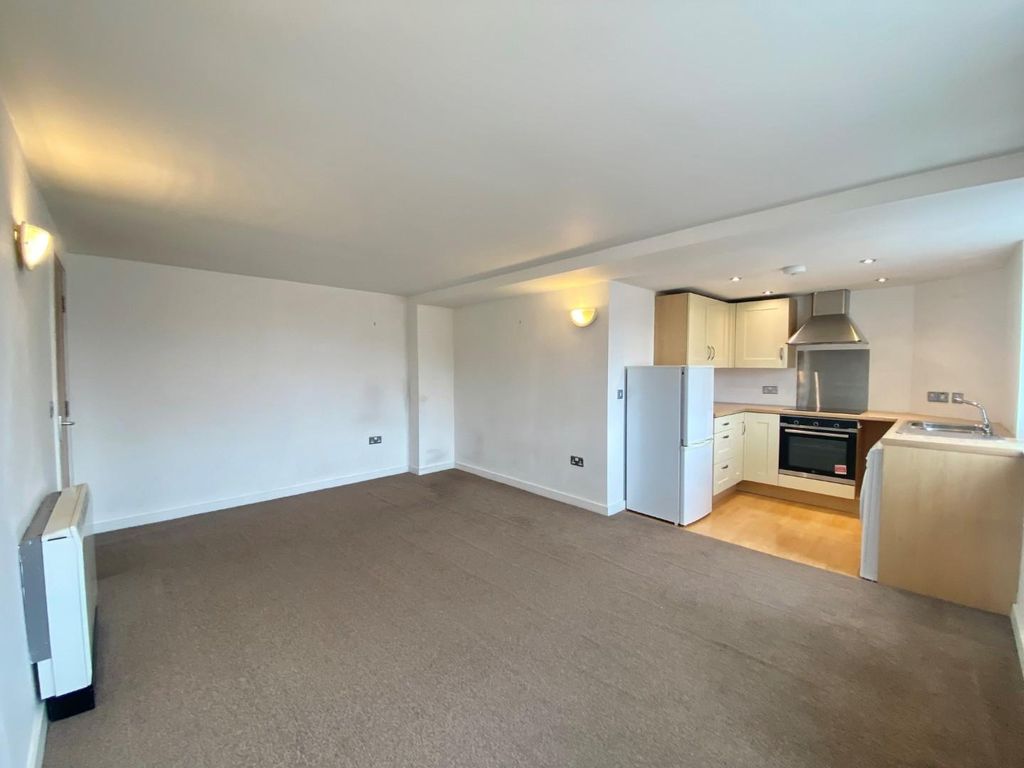 Property photo 2 of 13 7.Jpg