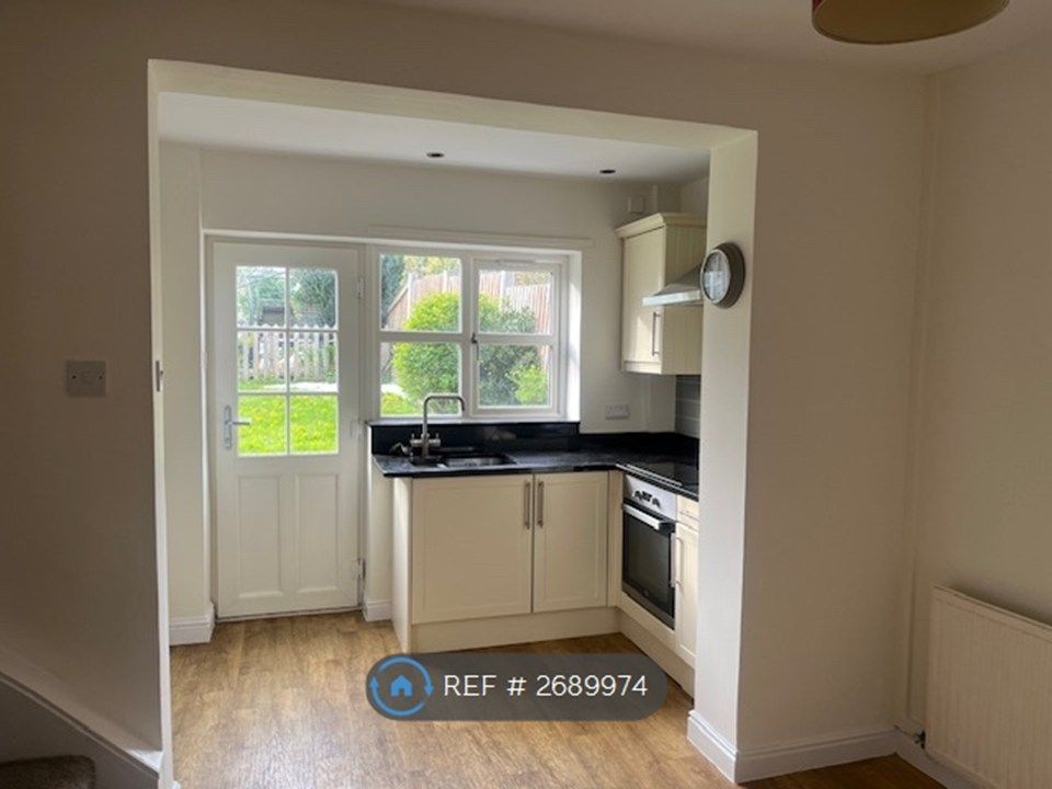 Property photo 3 of 11 Kitchen/Diner 3