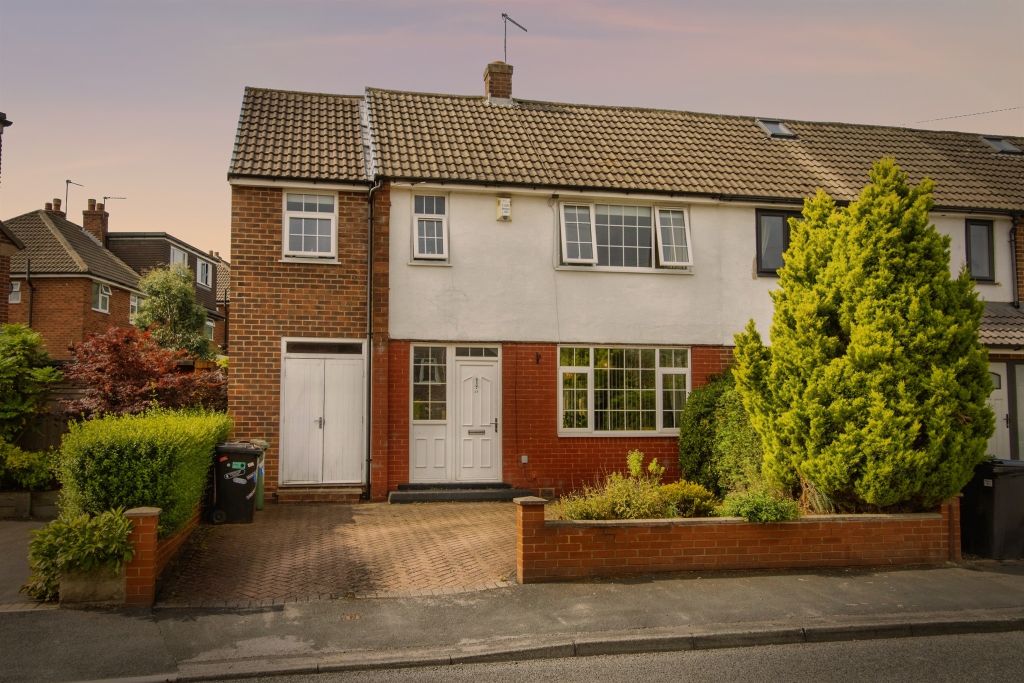 Property photo 1 of 16