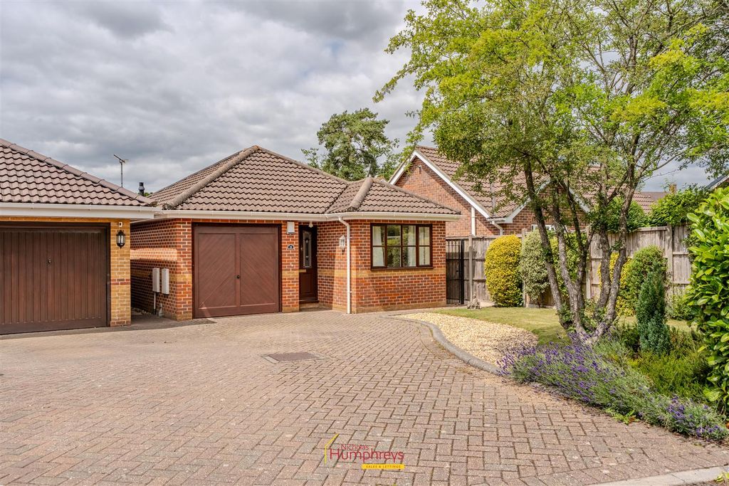 Property photo 1 of 21 Audemer Court 14 Updated-04.Jpg