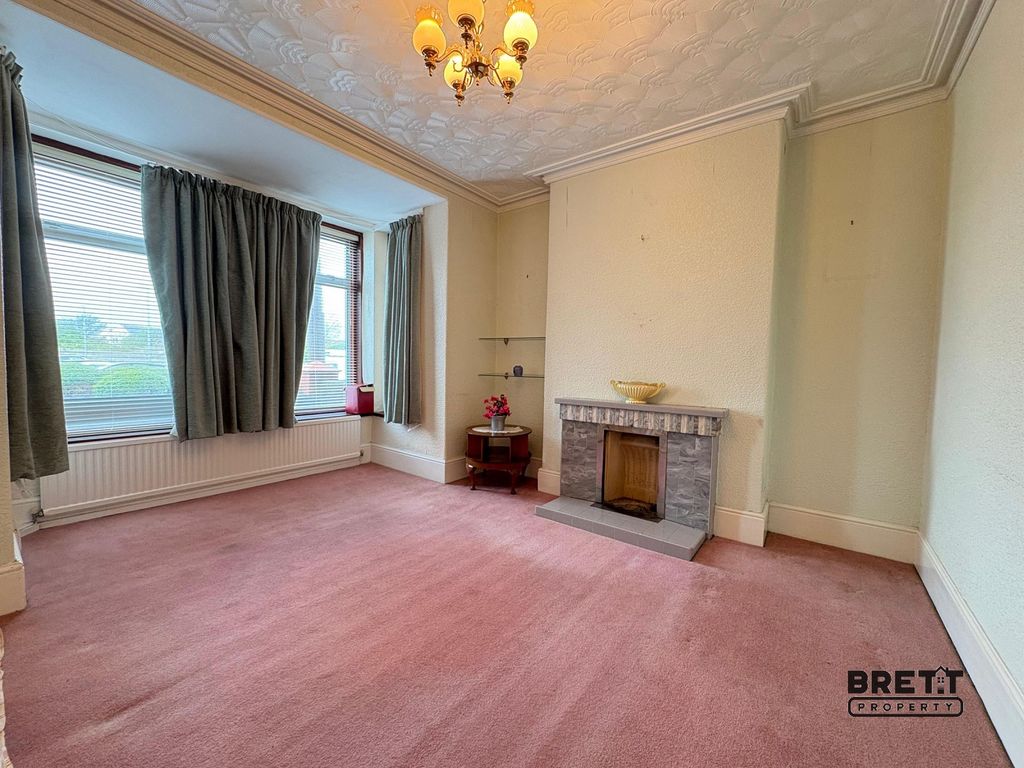 Property photo 2 of 13 Not Specified