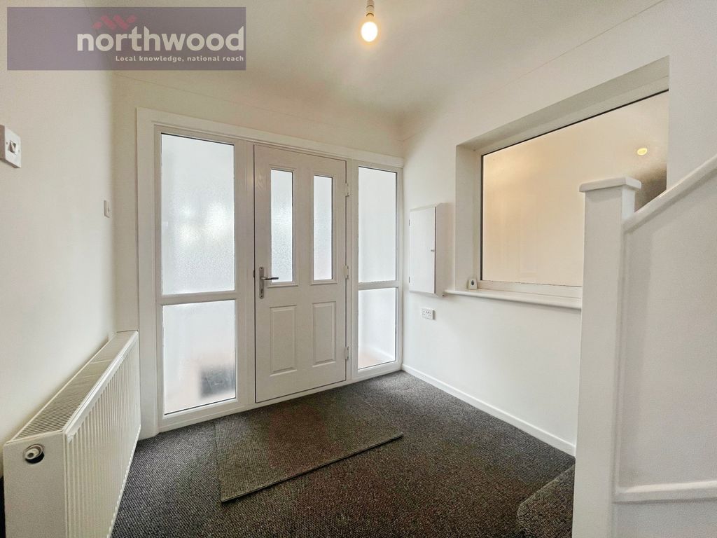 Property photo 3 of 26