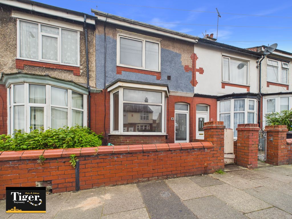 Property photo 1 of 11 Cam01931G0-Pr0365-Still011