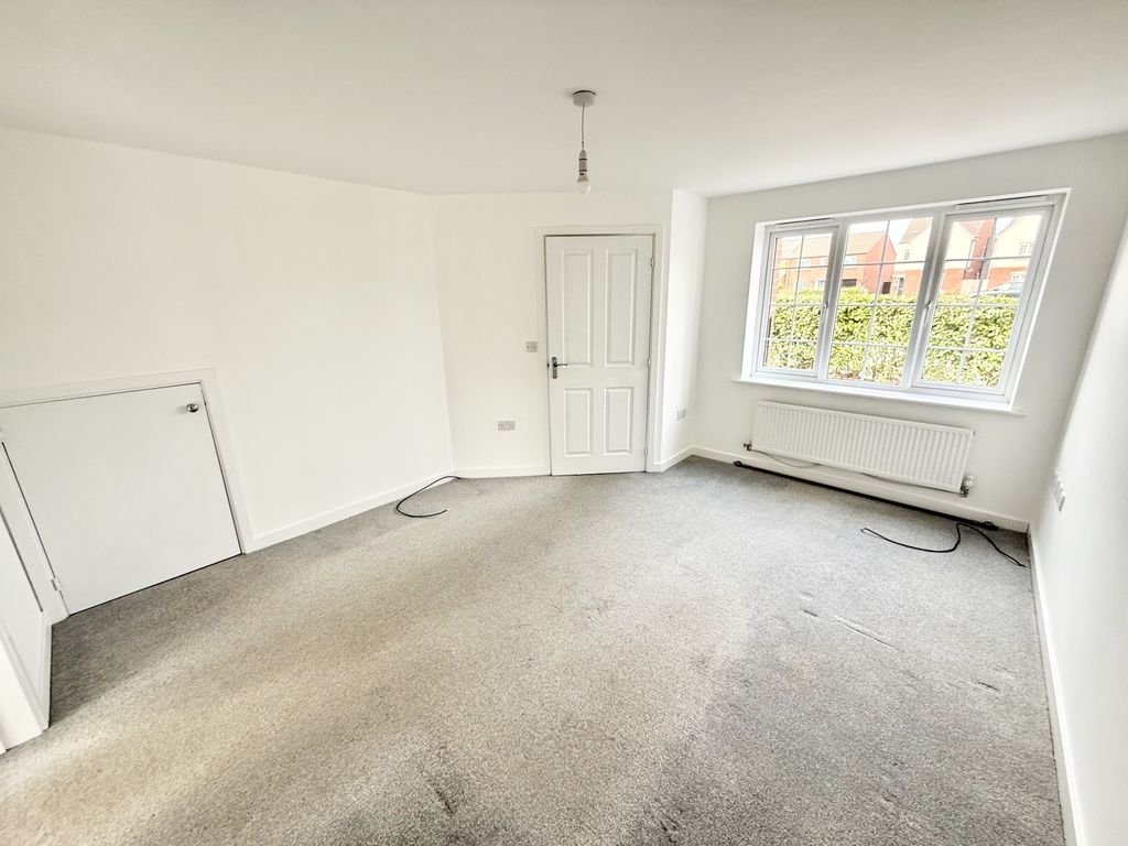 Property photo 3 of 10 Fullsizerender