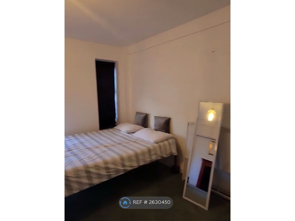 Property photo 3 of 3