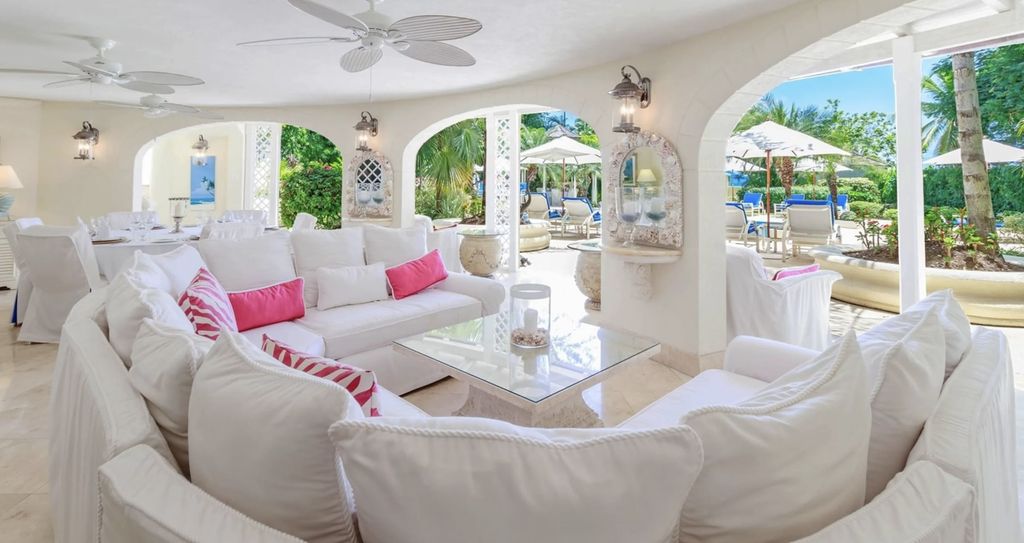 Property photo 3 of 26